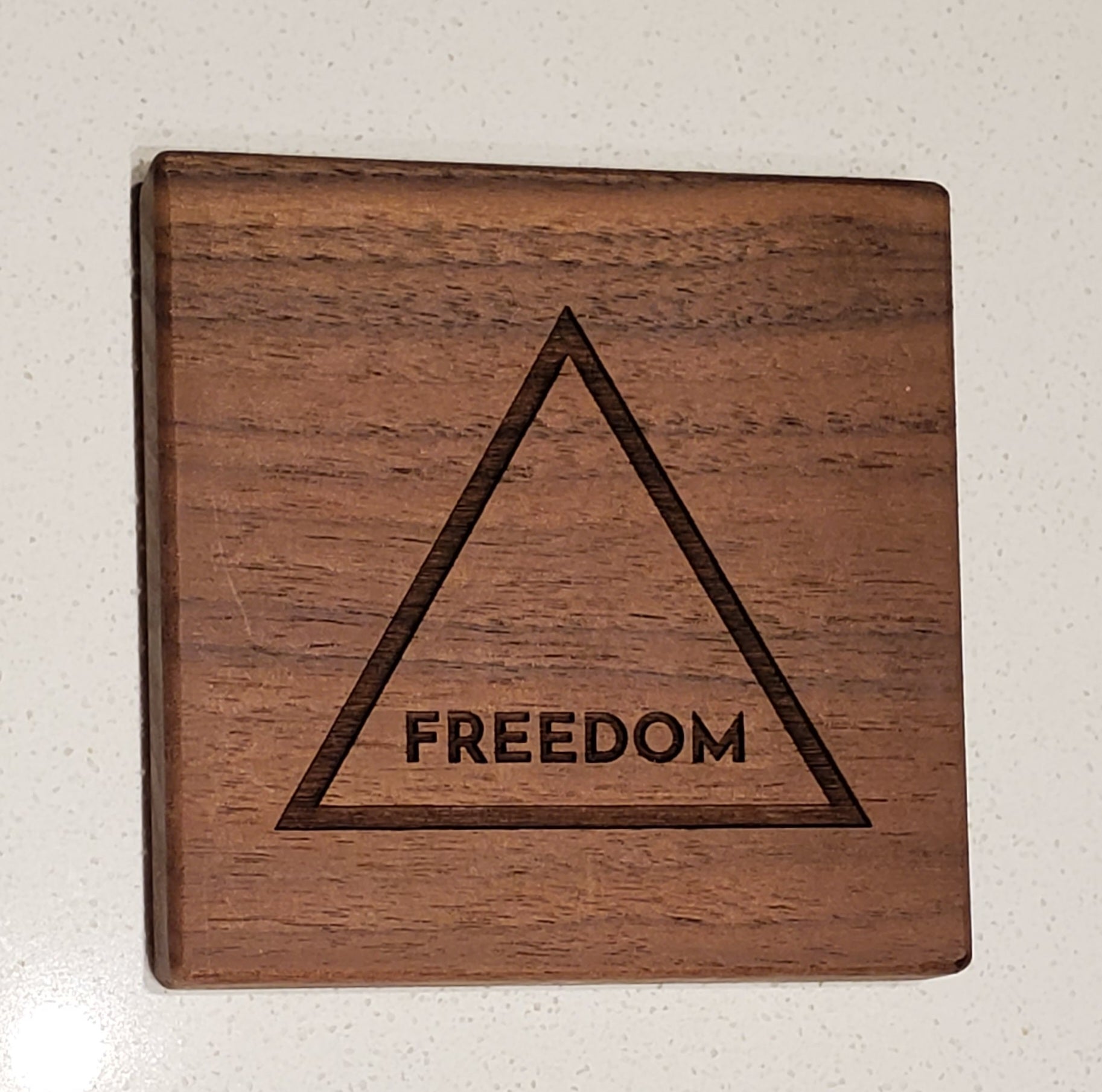 Freedom Triangle® Walnut Coaster – Triangle Fragrance